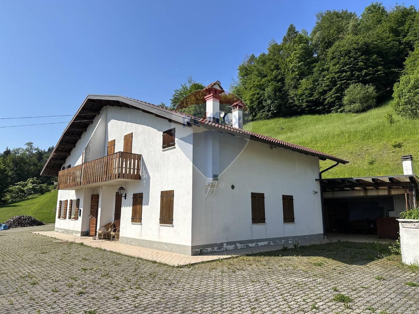 Villa bifamiliare di 160 mq a Borgo Valbelluna