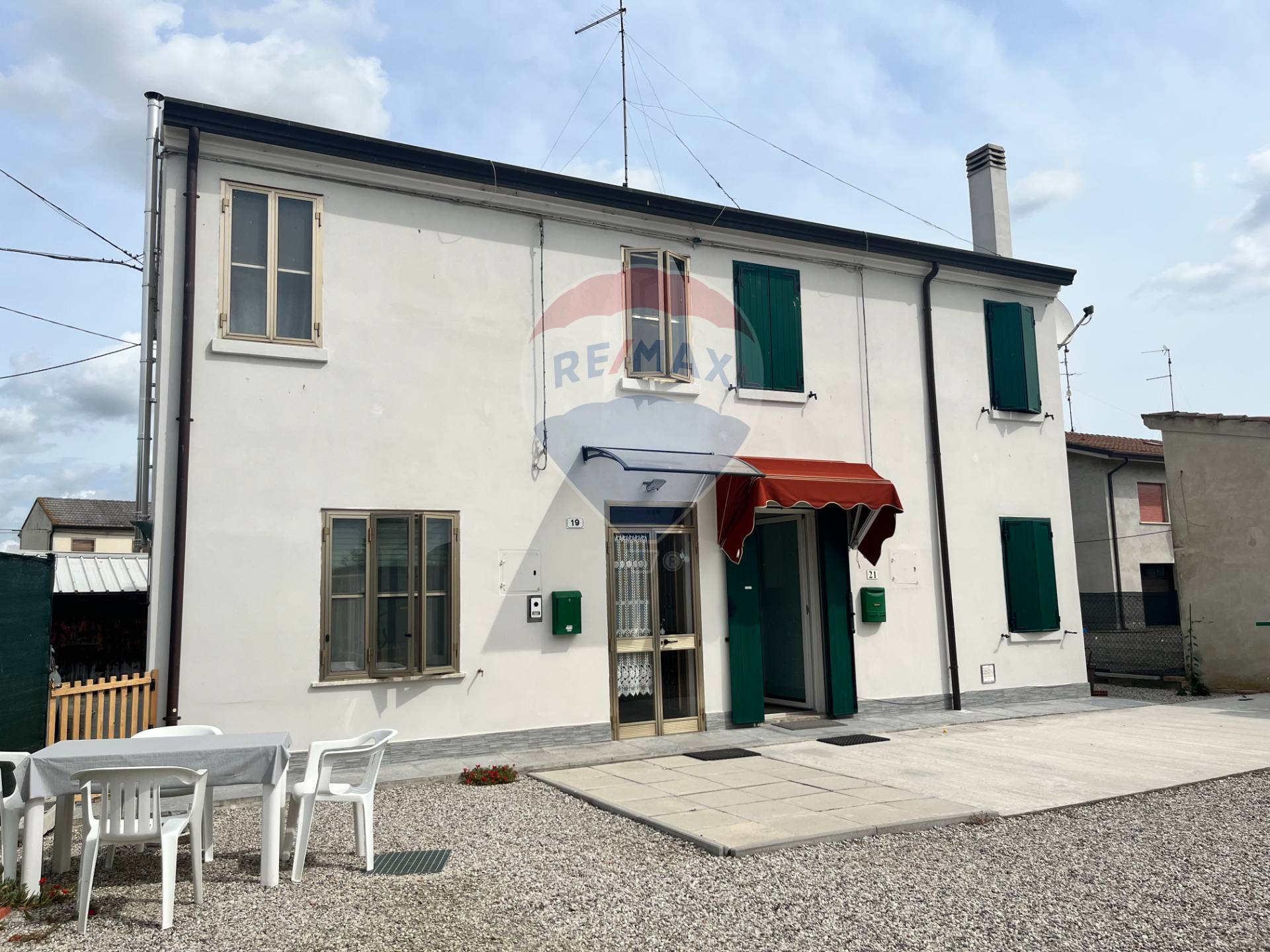 Casa indipendente di 198 mq a Riva del Po