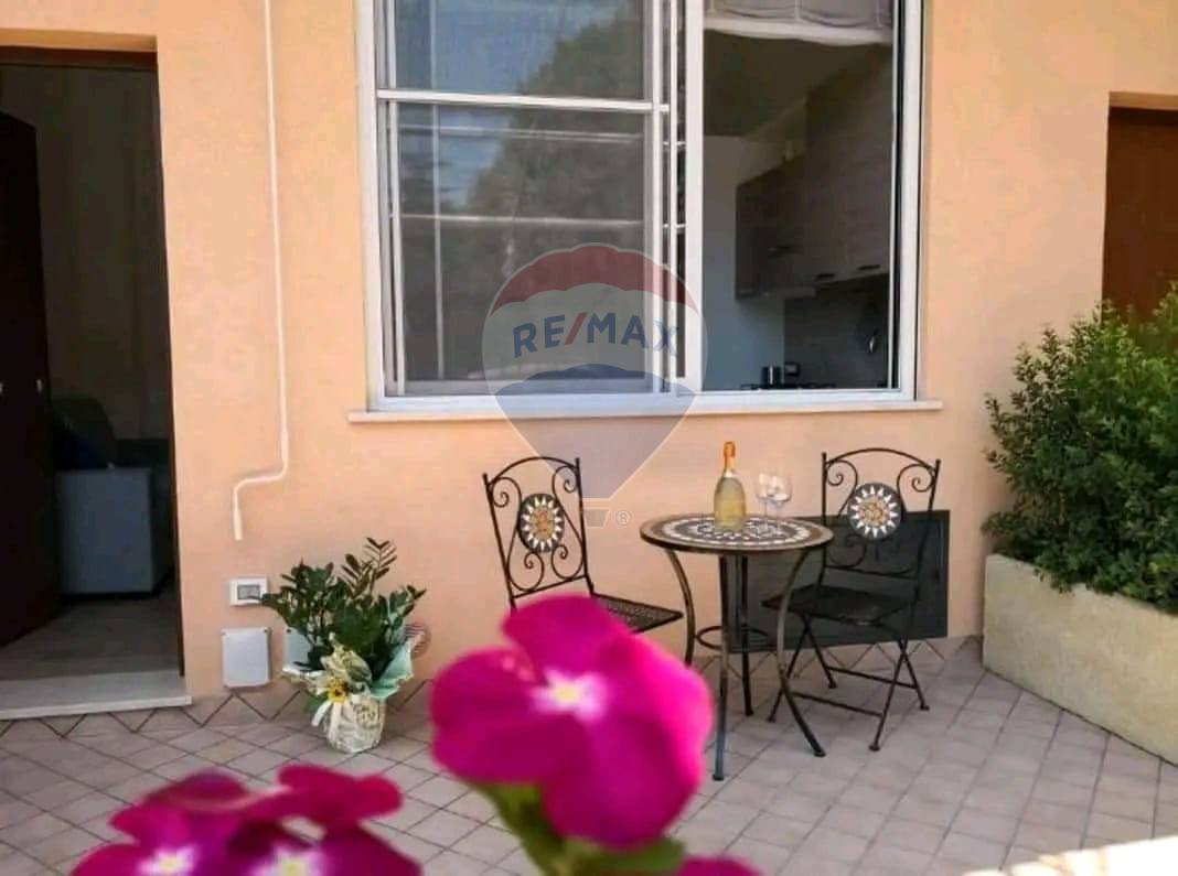 Appartamento di 146 mq a Giardini-Naxos