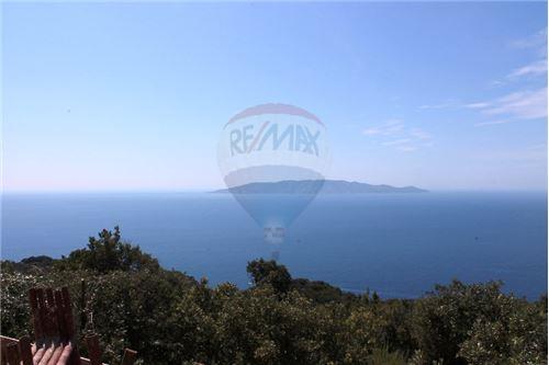 Villa Unifamiliare - Indipendente MONTE ARGENTARIO vendita  Porto Santo Stefano - Zona Panoramica  RE/MAX Silver