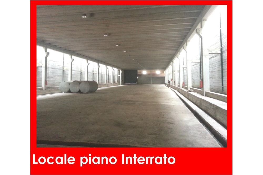 Negozio - Loc.Com. BARI vendita  Fesca  RE/MAX Acquachiara