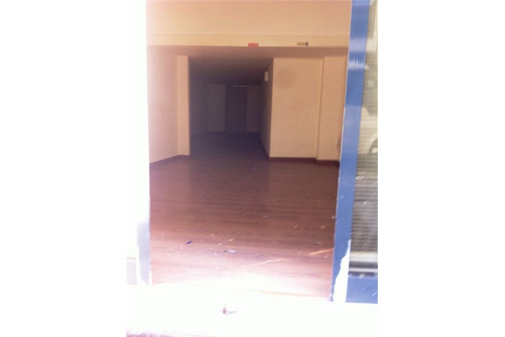 Negozio - Loc.Com. BARI vendita  Murat  RE/MAX Acquachiara