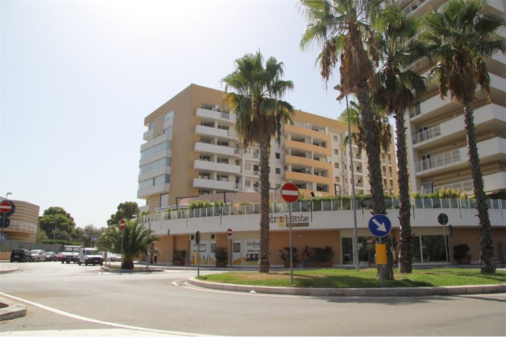 Ufficio - Loc.Com. BARI vendita  Picone  RE/MAX Acquachiara