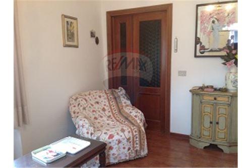 Appartamento BUCINE vendita    RE/MAX Medicea 2