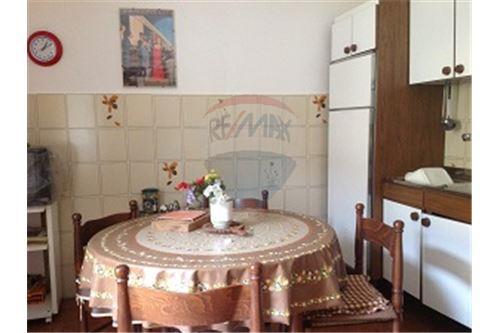 Appartamento BUCINE vendita    RE/MAX Medicea 2