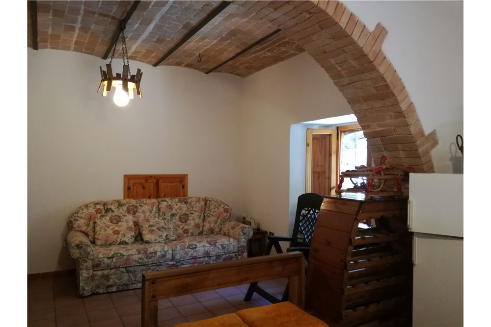 Rustico - Cascina PIETRAFERRAZZANA vendita    RE/MAX People