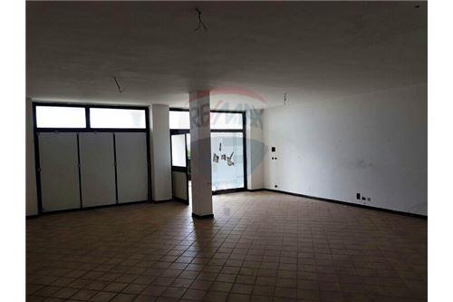 Negozio - Loc.Com. BARI vendita  Fesca  RE/MAX Acquachiara