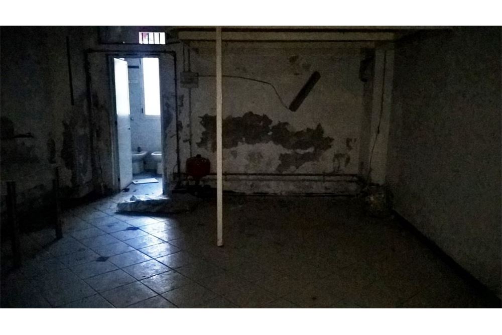 Negozio - Loc.Com. BARI vendita  Murat  RE/MAX Acquachiara