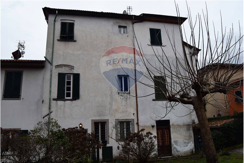 Appartamento BAGNI DI LUCCA vendita    RE/MAX Domus Consulting