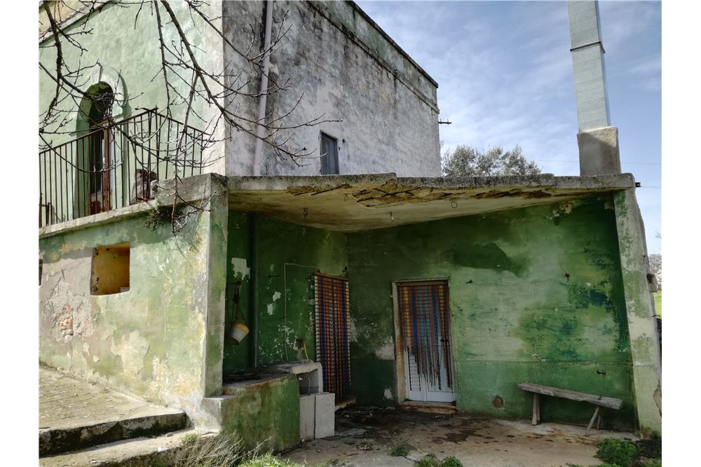 Villa Unifamiliare - Indipendente CISTERNINO vendita    RE/MAX Acquachiara