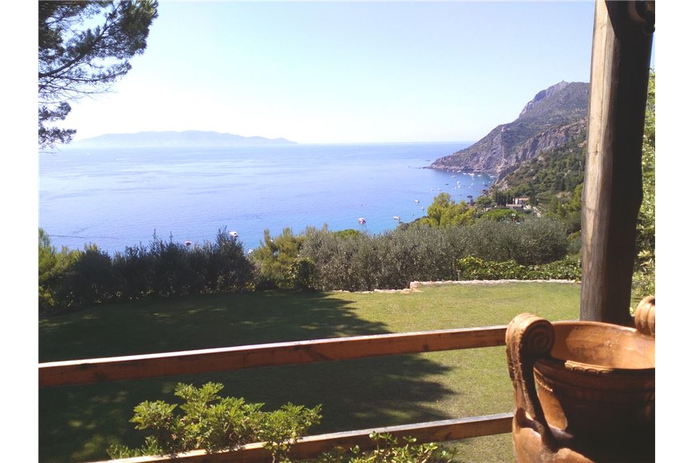 Villa MONTE ARGENTARIO vendita  Porto Santo Stefano - Zona Panoramica  RE/MAX Silver