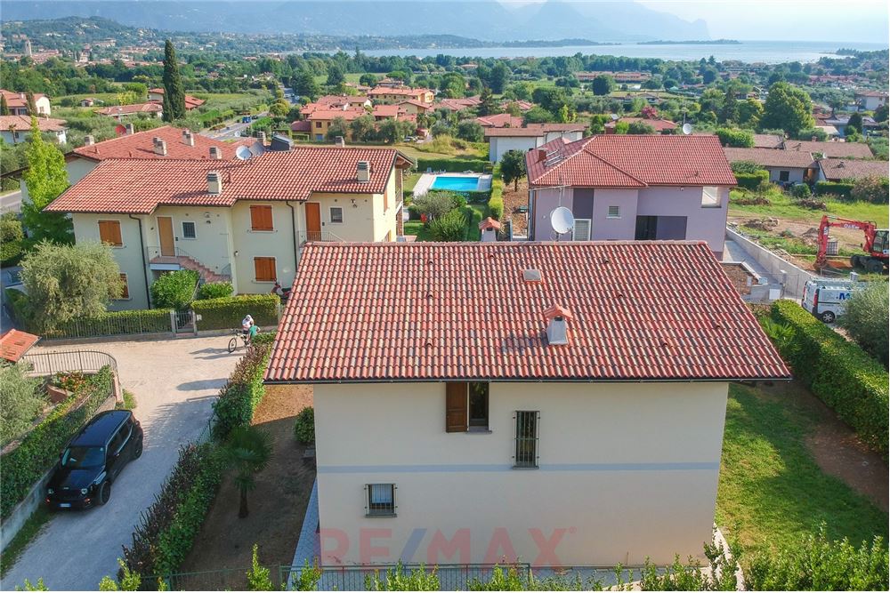 Villa MANERBA DEL GARDA vendita    RE/MAX Edilfin