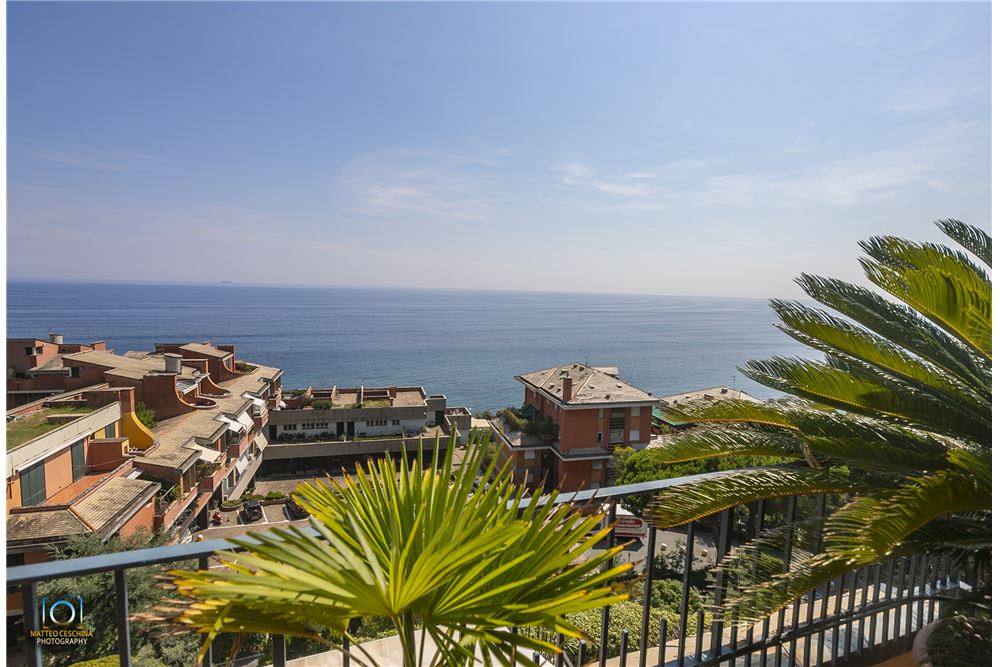 Appartamento ARENZANO vendita  Pineta di Arenzano  RE/MAX Med