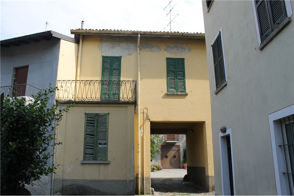 Villa Unifamiliare - Indipendente COMO vendita    RE/MAX Essenza