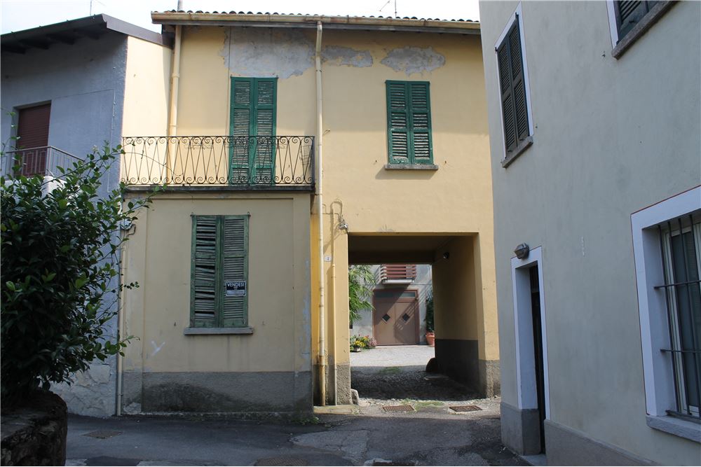 Villa Unifamiliare - Indipendente COMO vendita    RE/MAX Essenza