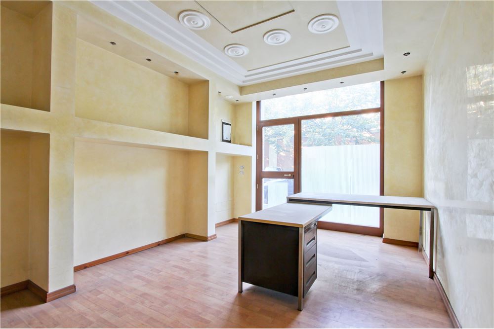 Negozio - Loc.Com. ROMA vendita  Centocelle  RE/MAX Property