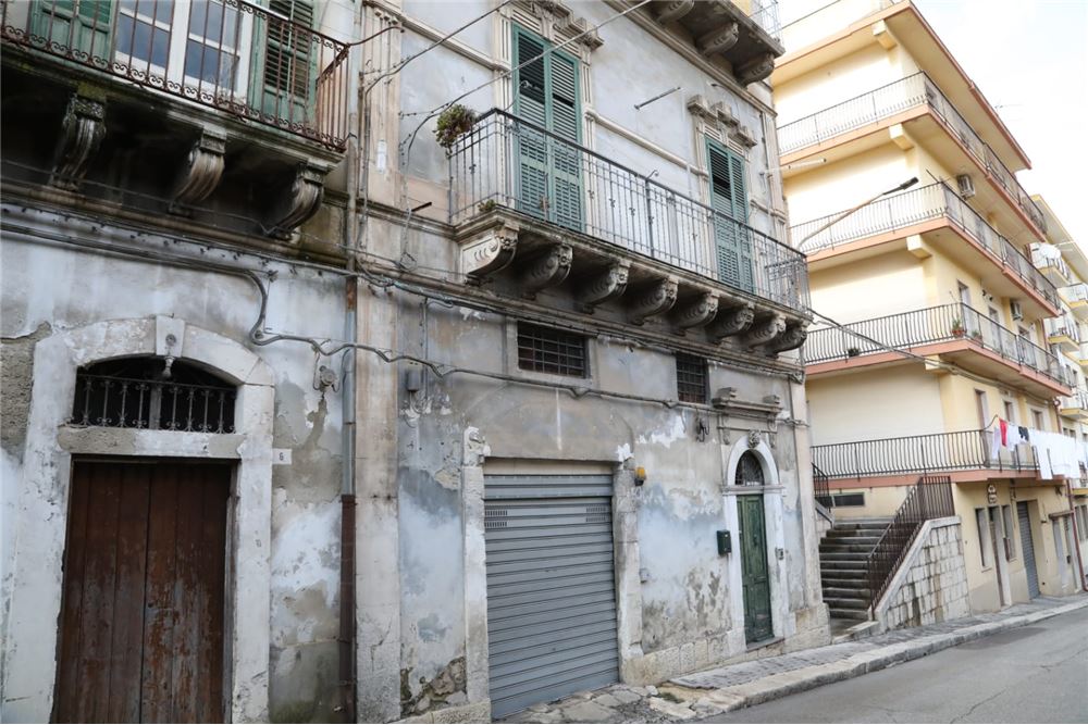 Villa Unifamiliare - Indipendente MODICA vendita    RE/MAX Prima Classe