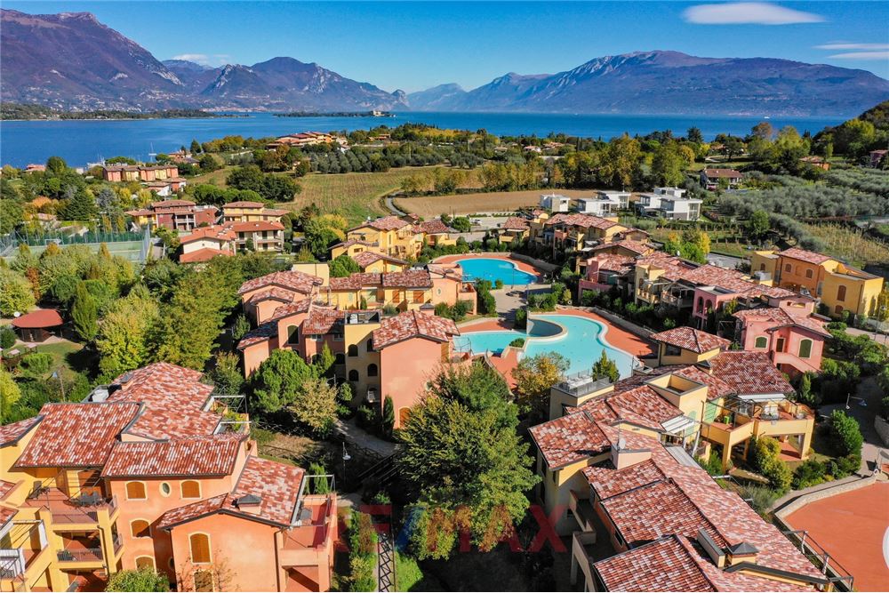  manerba-del-garda vendita quart:  re-max-edilfin