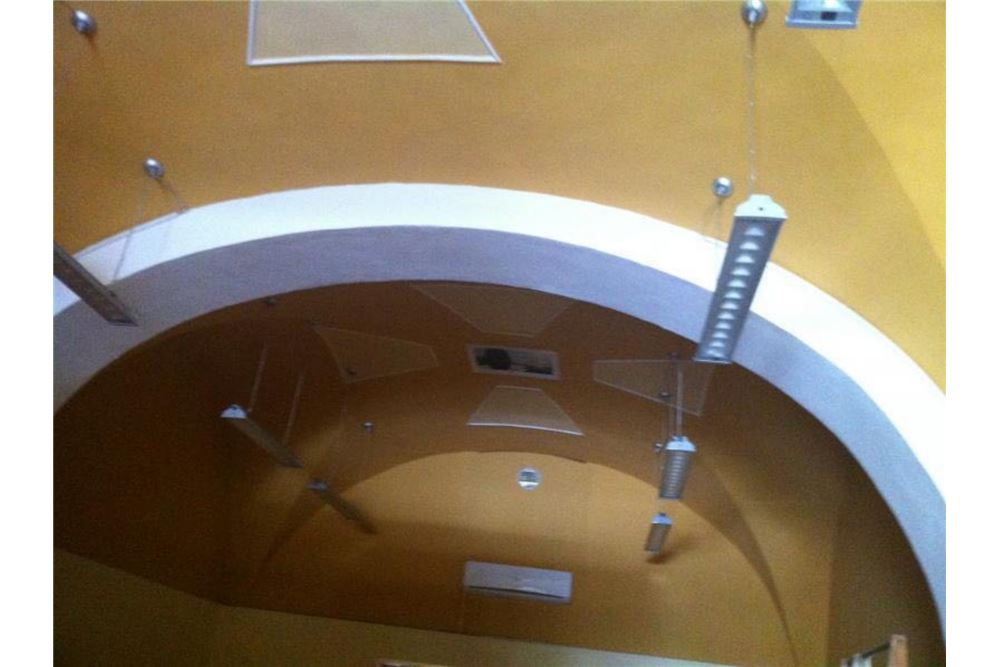 Negozio - Loc.Com. BARI vendita  Picone  RE/MAX Acquachiara