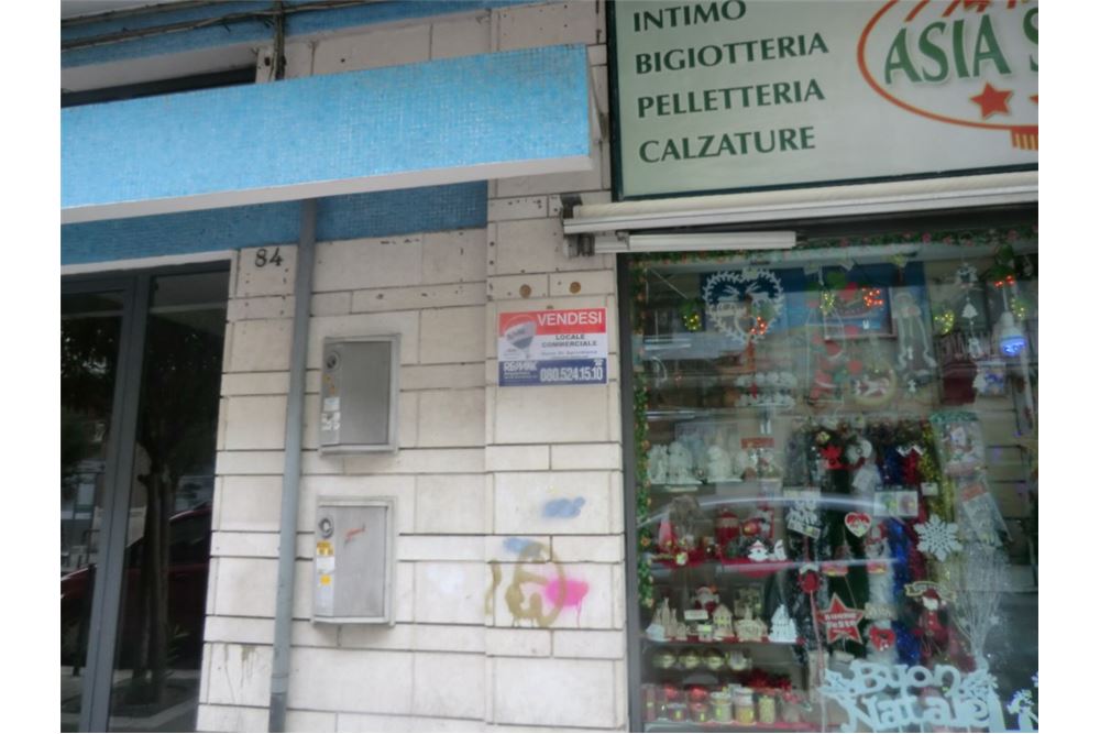Negozio - Loc.Com. BARI vendita  Madonnella  RE/MAX Acquachiara