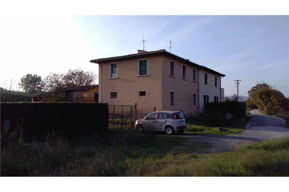  castelfiorentino vendita quart:  re/max ideale