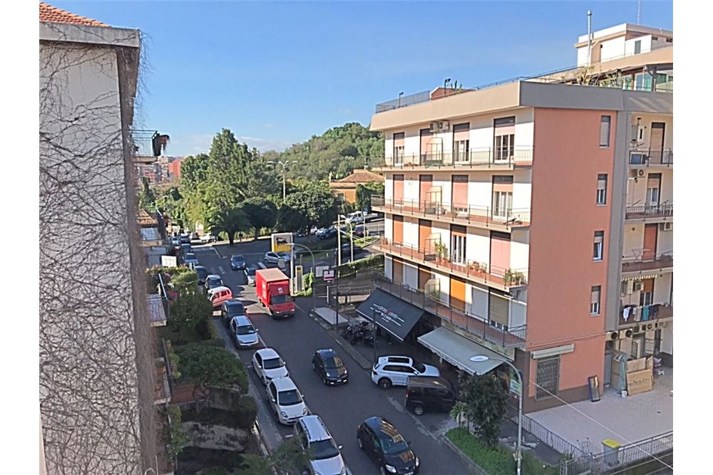 Appartamento CATANIA vendita  Nuovalucello  RE/MAX Casa Trend