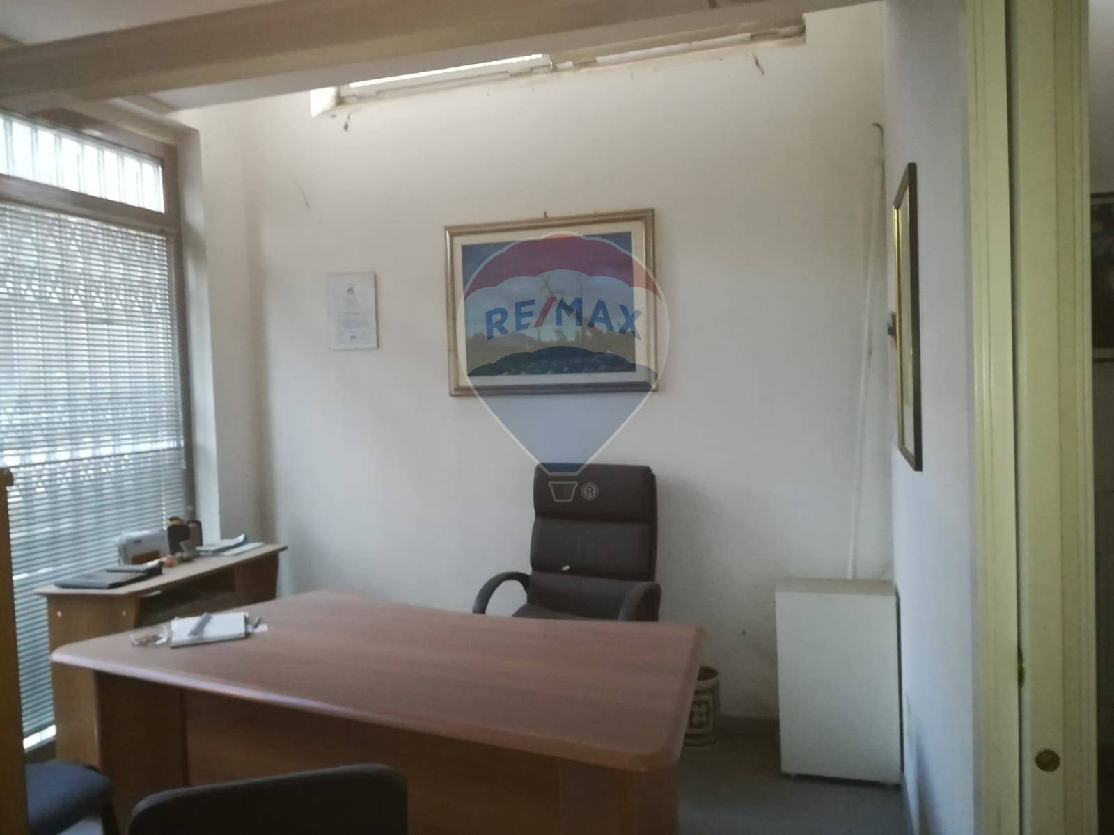 Ufficio - Loc.Com. PERUGIA vendita  Madonna Alta  RE/MAX Famosa