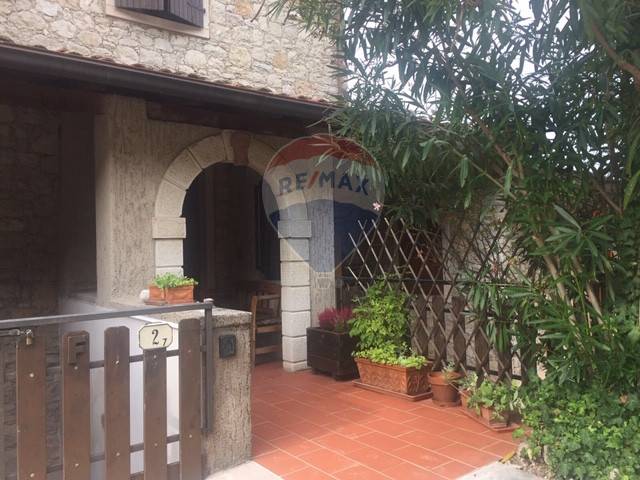 Appartamento BRENZONE vendita    RE/MAX Lago