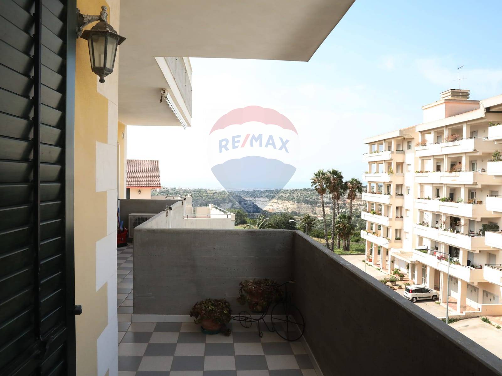 Appartamento SCICLI vendita    RE/MAX Prima Classe