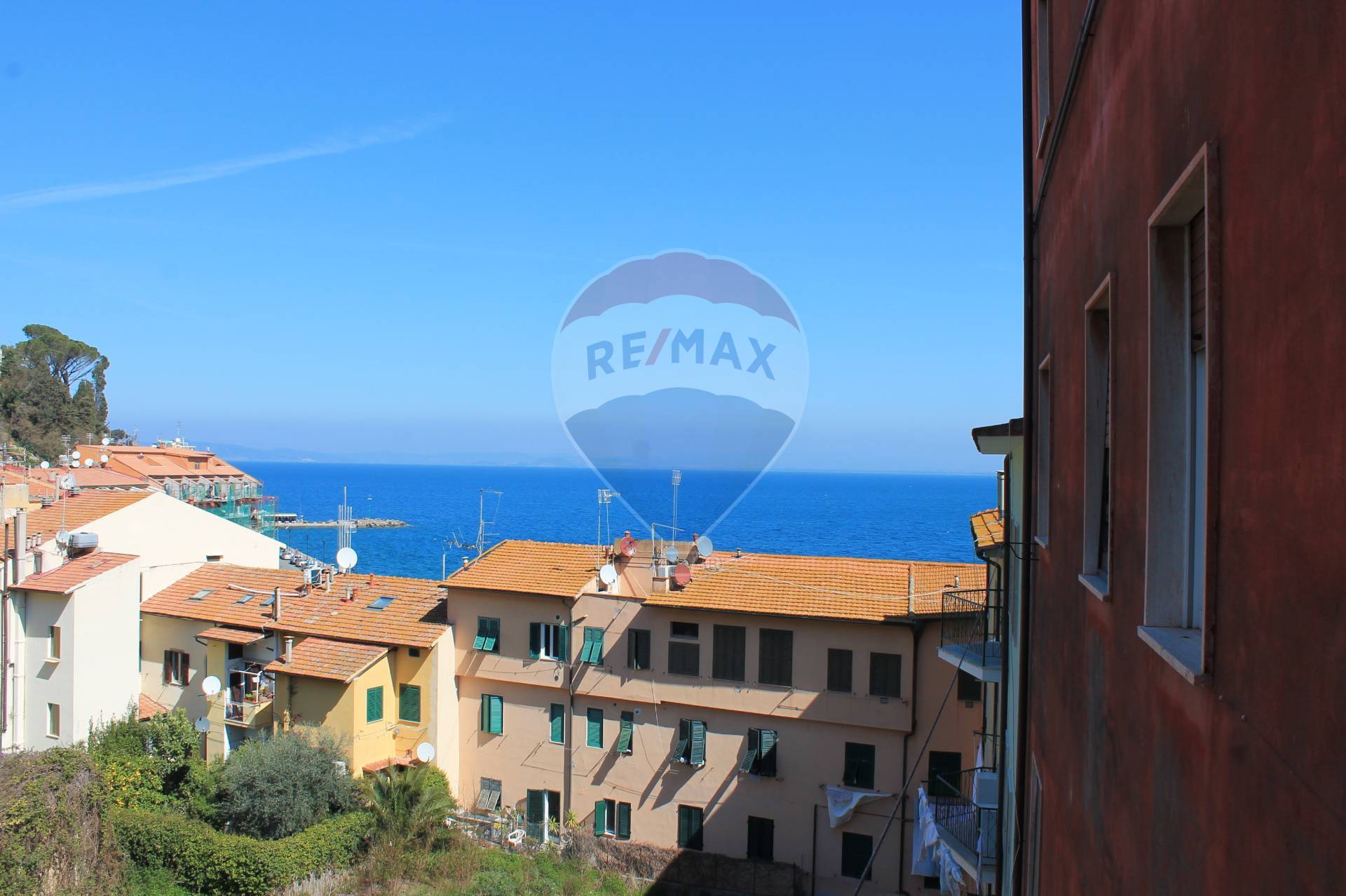  monte argentario vendita quart: porto santo stefano - centro re/max silver