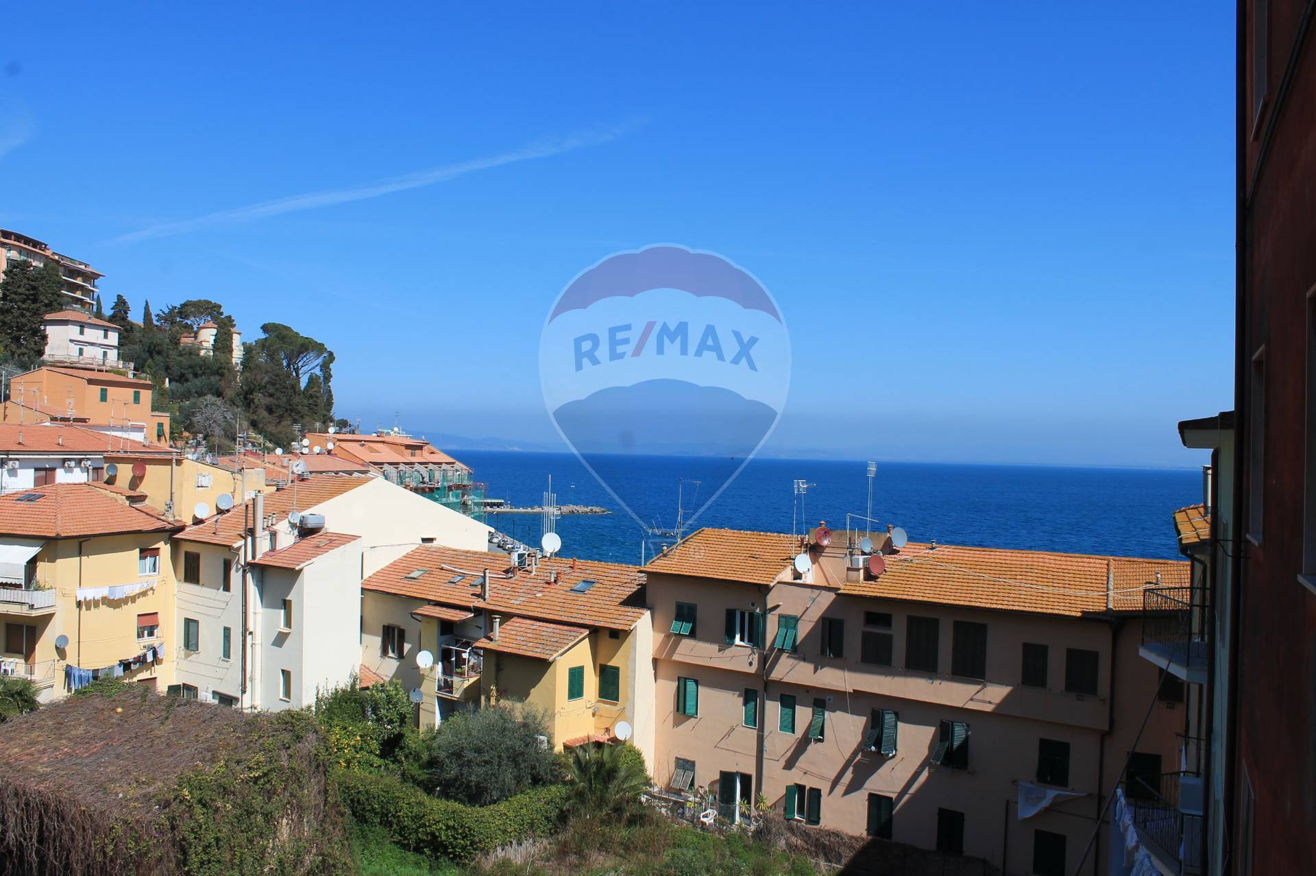 Appartamento MONTE ARGENTARIO vendita  Porto Santo Stefano - Centro  RE/MAX Silver