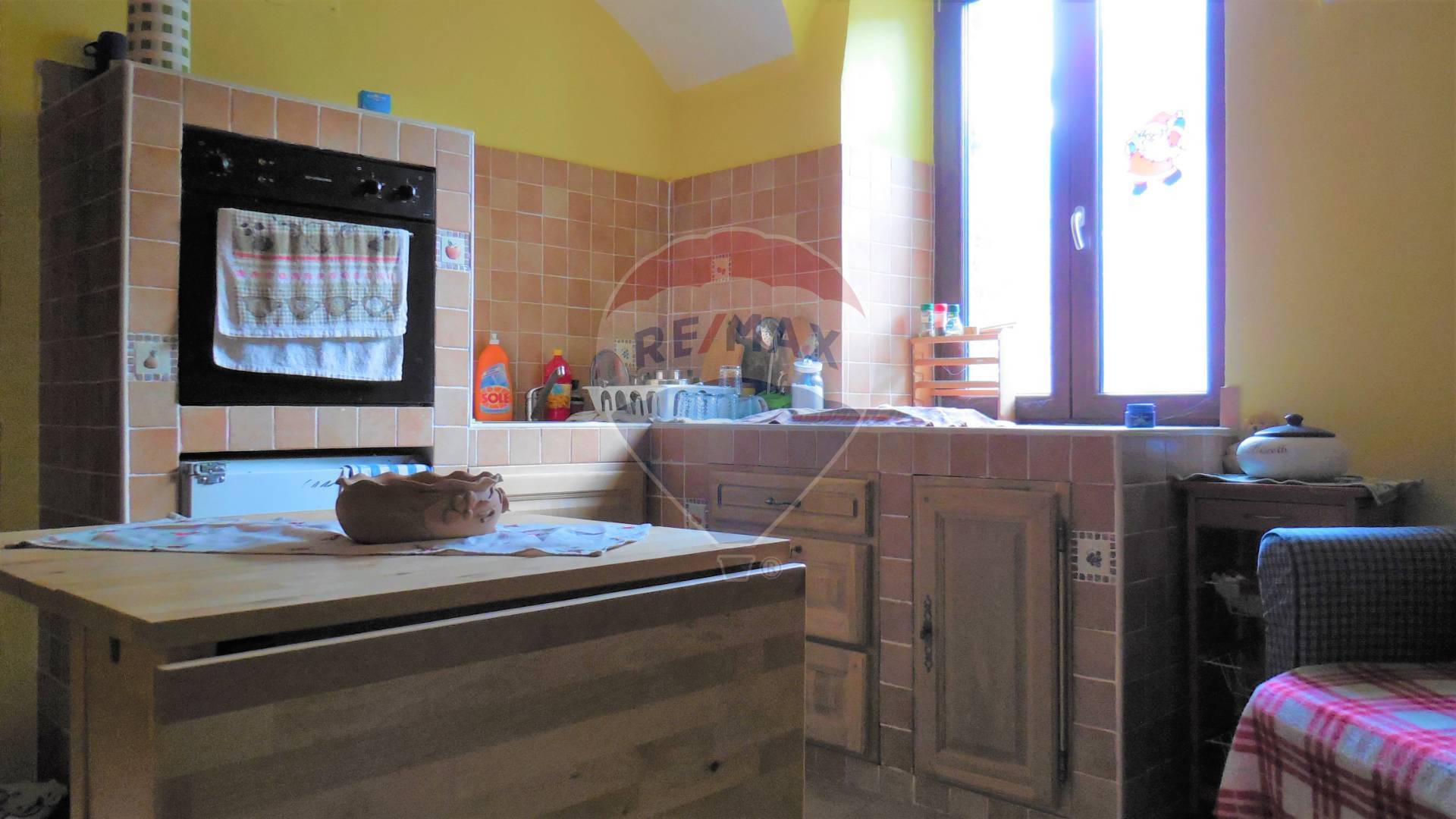 Villa Unifamiliare - Indipendente SCANNO vendita    RE/MAX Eagle