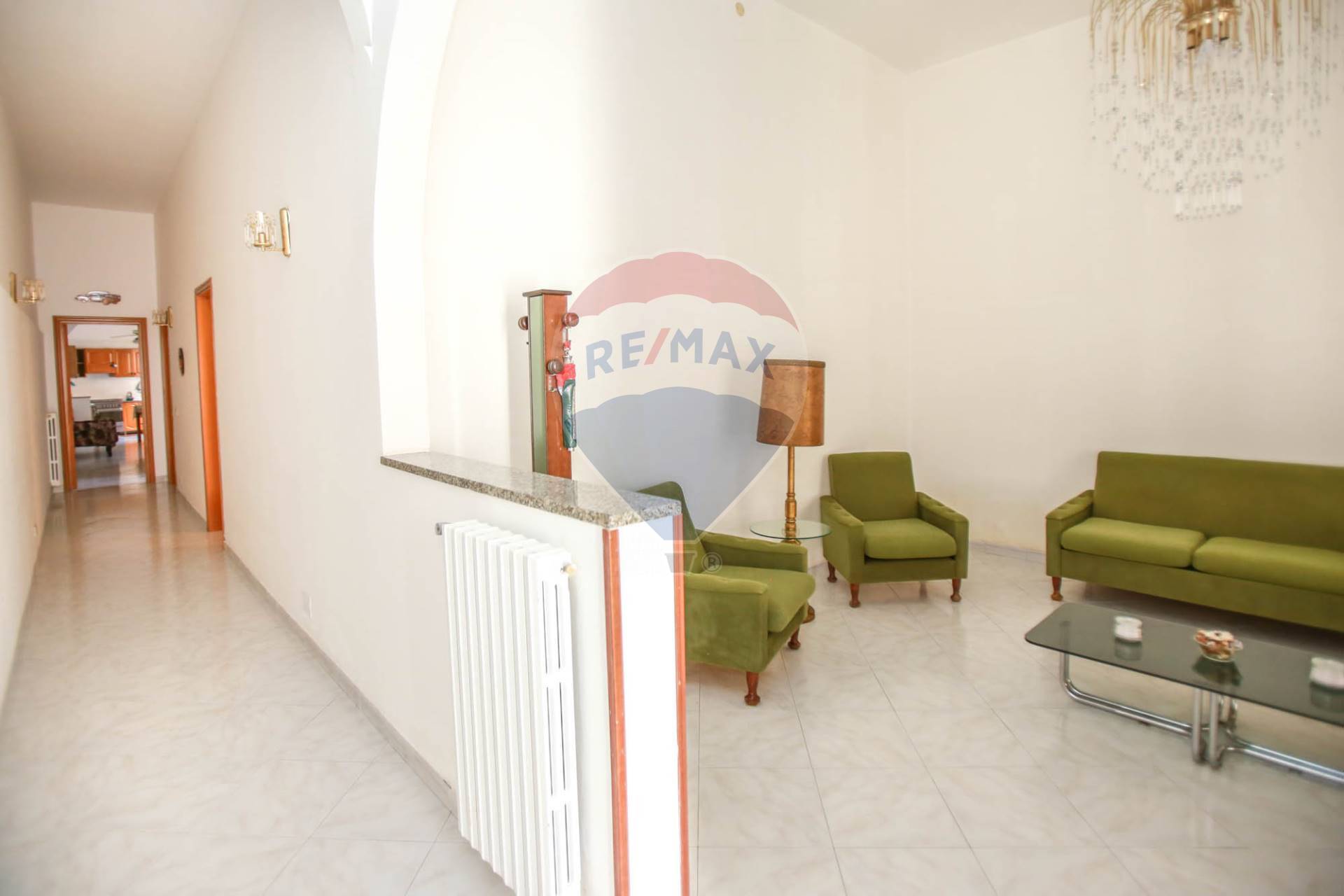 Villa Unifamiliare - Indipendente VITTORIA vendita  Scoglitti  RE/MAX Prima Classe