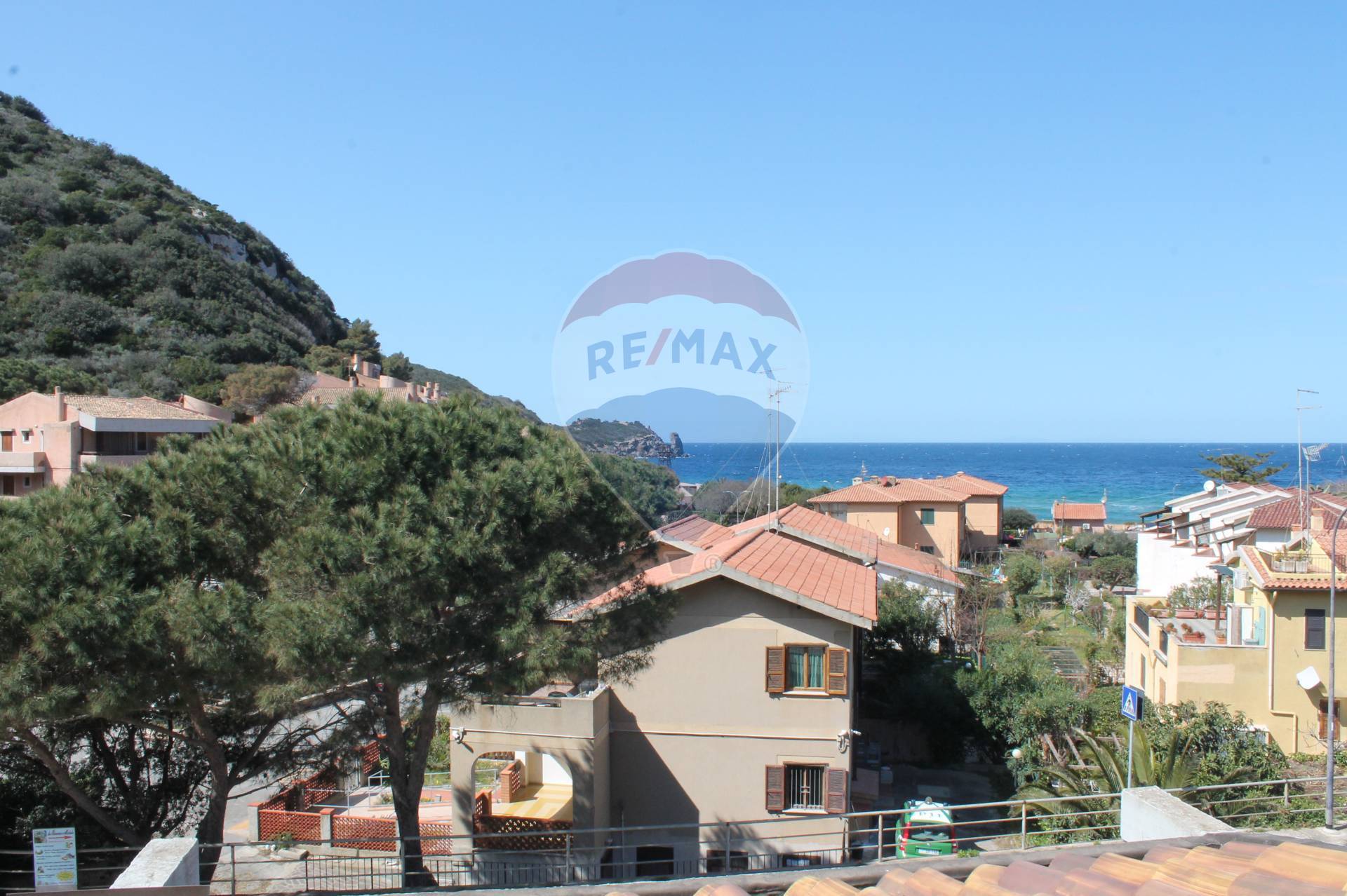 Appartamento ISOLA DEL GIGLIO vendita  Giglio Campese  RE/MAX Silver