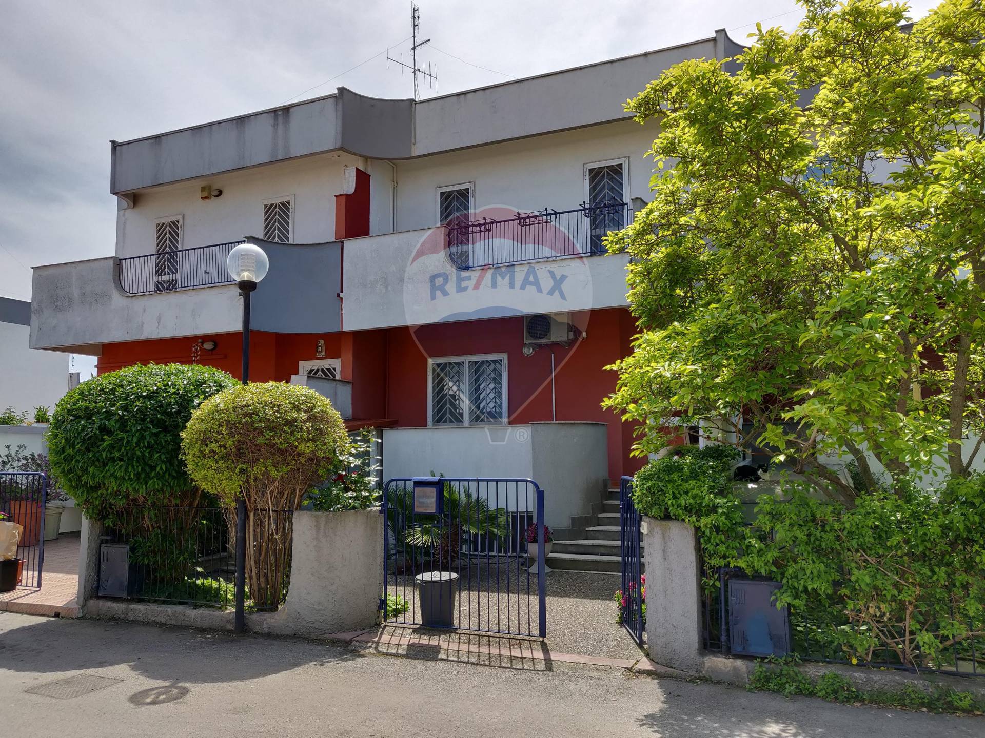 Villa BARI vendita  S. Pasquale  RE/MAX Acquachiara