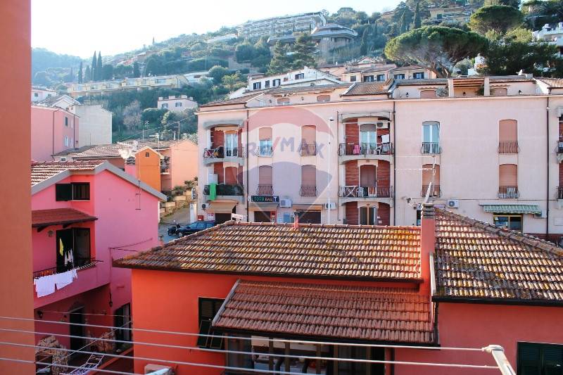 Appartamento MONTE ARGENTARIO vendita  Porto Santo Stefano - Centro  RE/MAX Silver