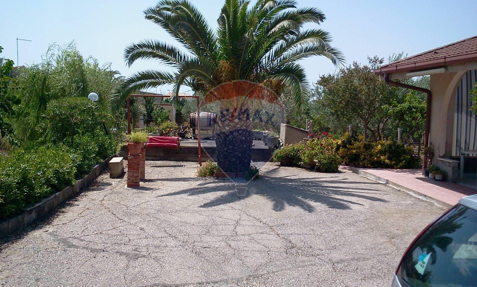 Villa RIESI vendita    RE/MAX City Home