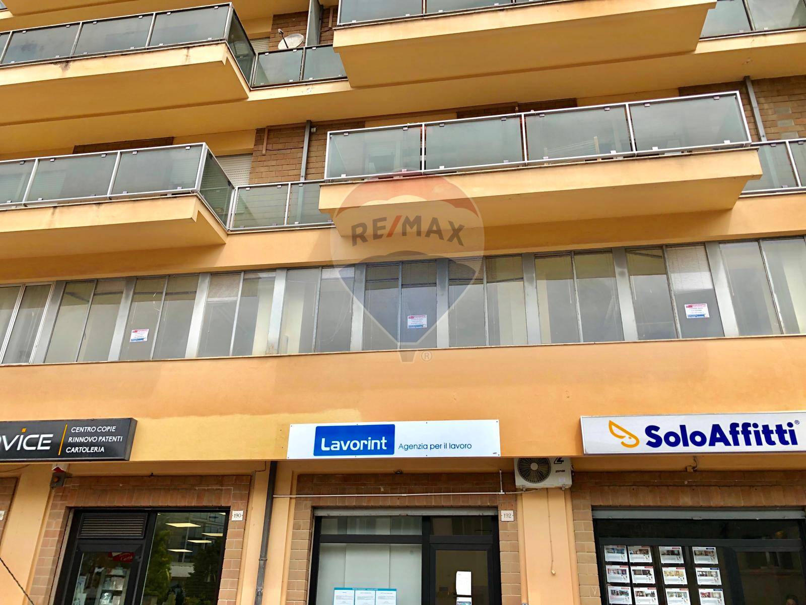 Ufficio - Loc.Com. PERUGIA vendita  Ponte San Giovanni  RE/MAX Famosa