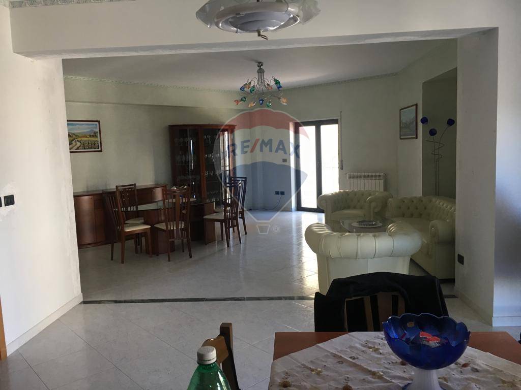 Appartamento ITALIA vendita  Corigliano Calabro Centro  RE/MAX Team