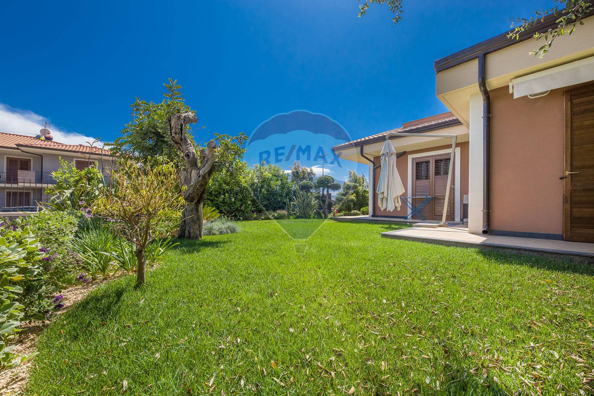 Villa SAN PIETRO CLARENZA vendita    RE/MAX City Home