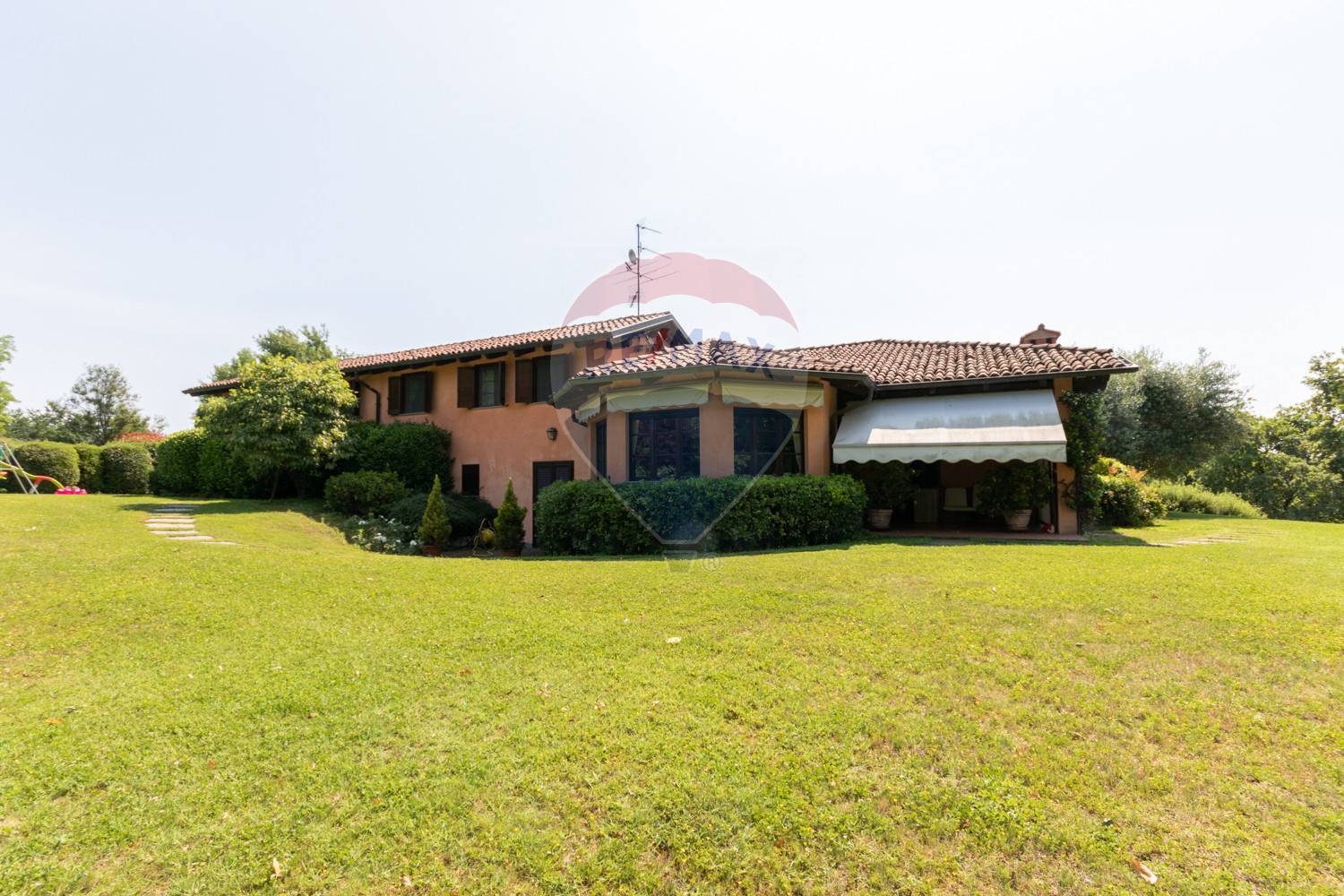 Villa VALDENGO vendita    RE/MAX Unit