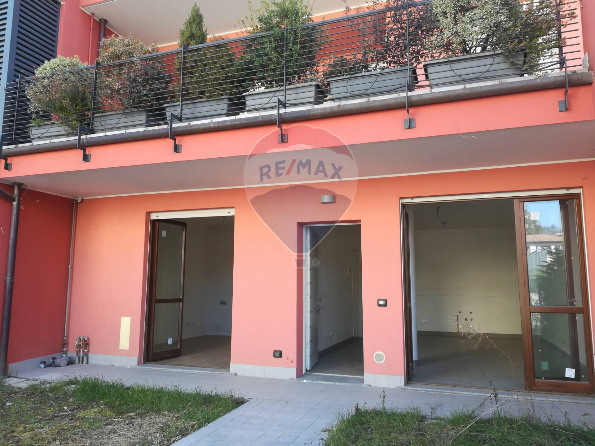 Appartamento MISSAGLIA vendita    RE/MAX Vittoria