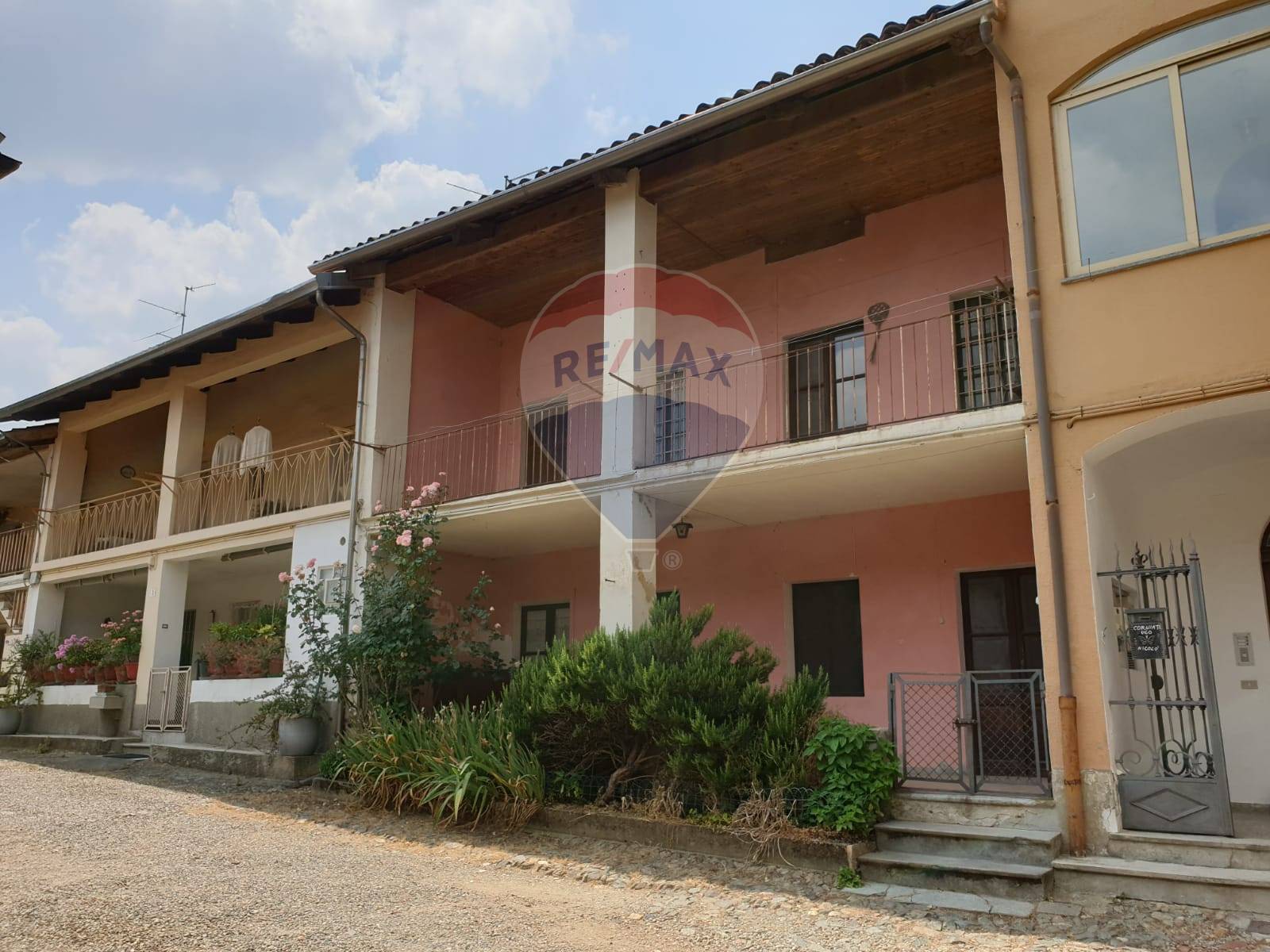 Villa Bifamiliare GRAGLIA vendita  Merletto  RE/MAX Unit