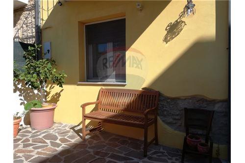 Villa Bifamiliare LANCIANO vendita    RE/MAX People