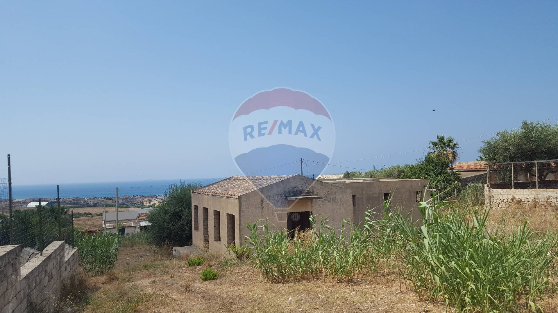 Villa SCICLI vendita  Donnalucata  RE/MAX Prima Classe