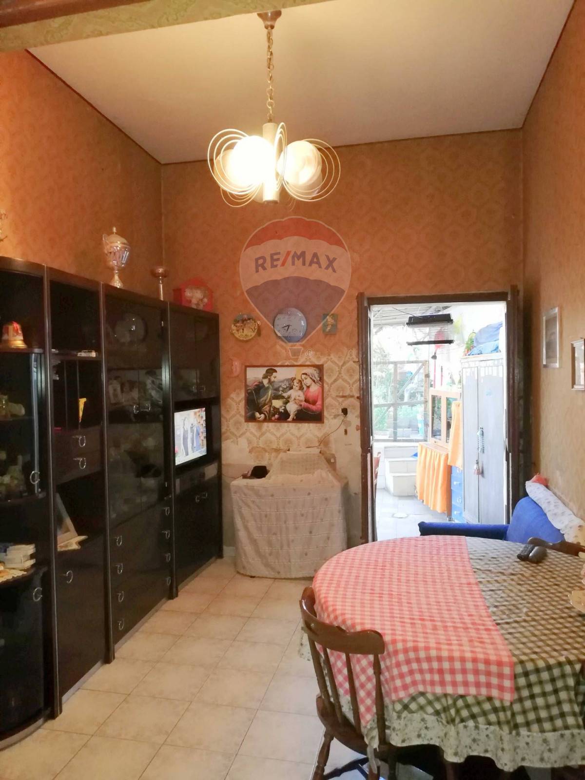  catania vendita quart:  re/max domus nova