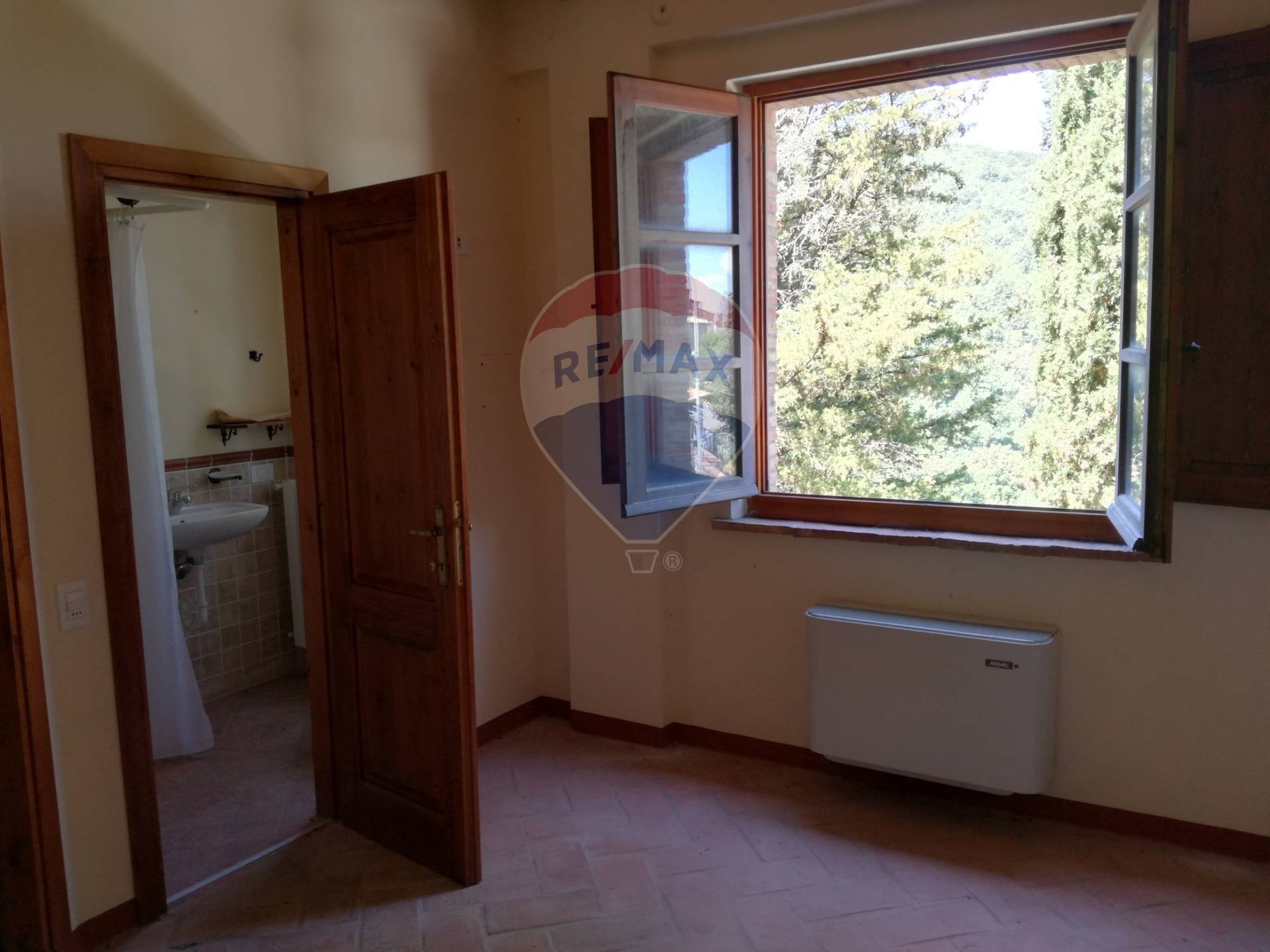 Appartamento MONTECATINI VAL DI CECINA vendita  Sassa  RE/MAX Premiere