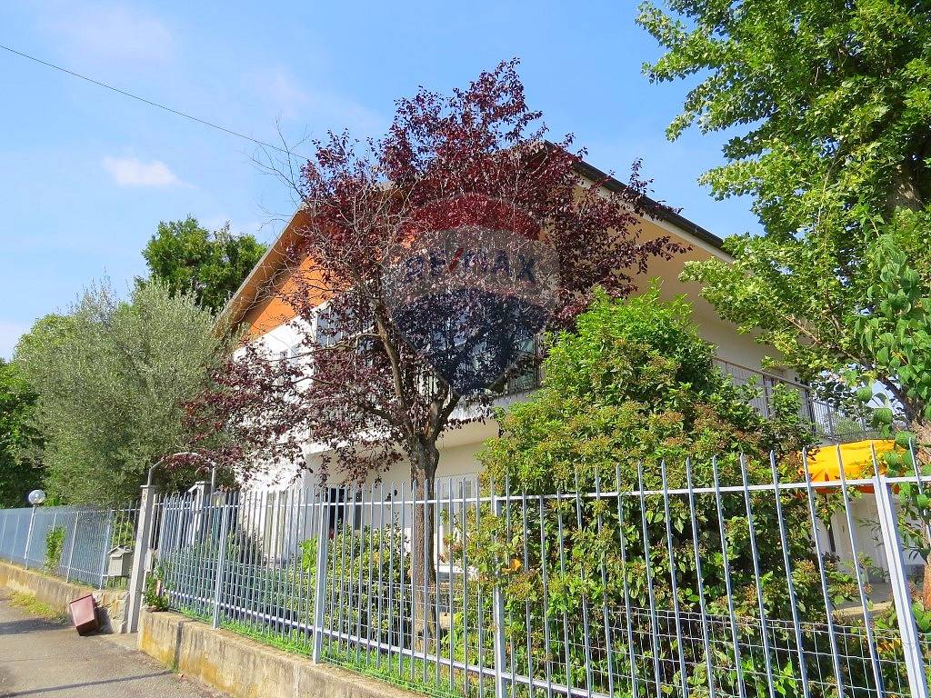 Villa BALDISSERO TORINESE vendita    RE/MAX Vivere