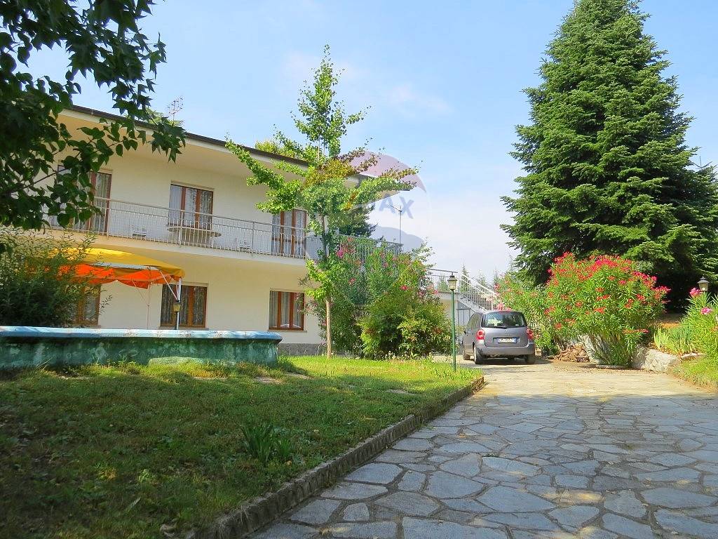 Villa BALDISSERO TORINESE vendita    RE/MAX Vivere