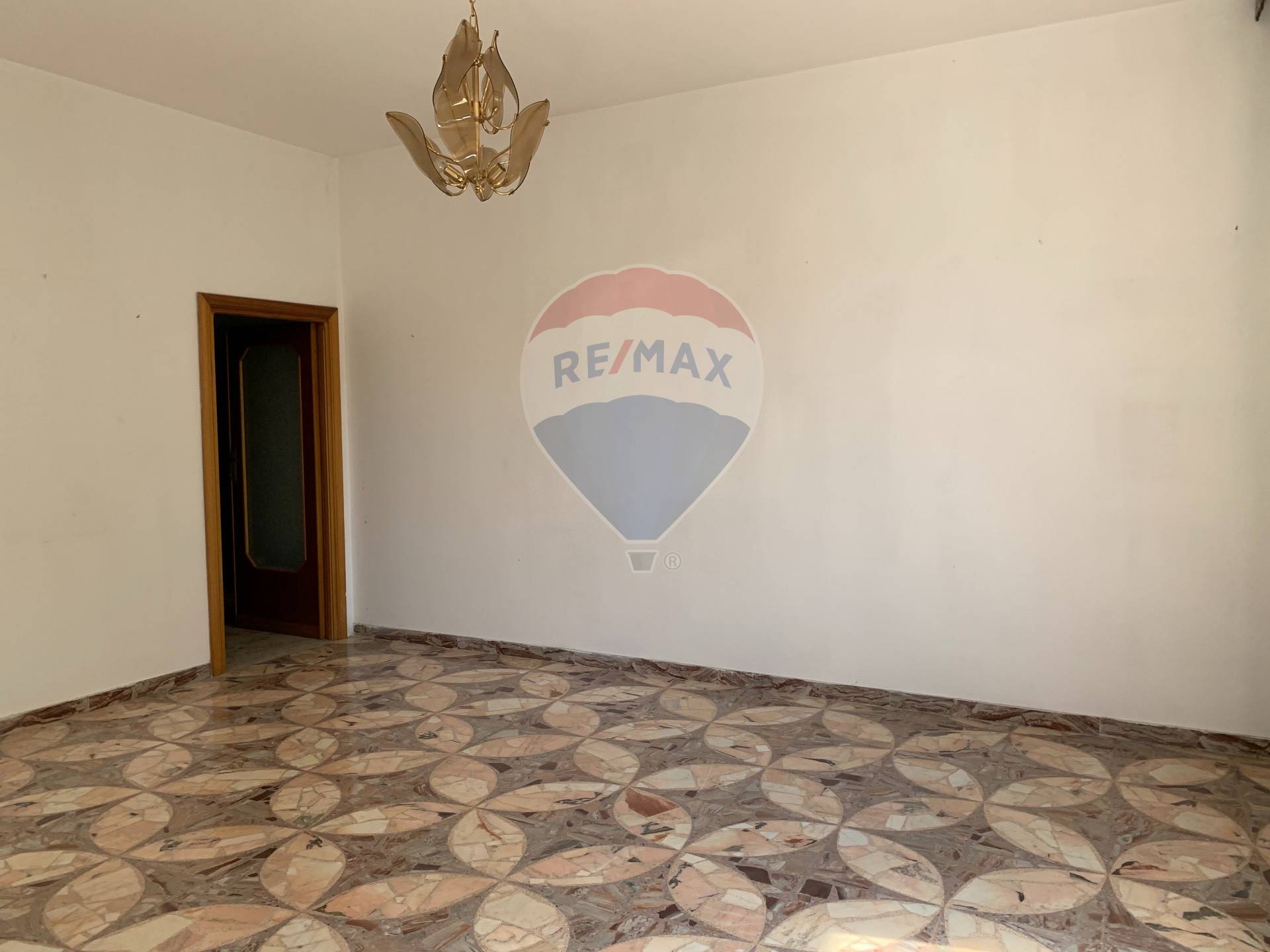 Villa Bifamiliare FOSSACESIA vendita    RE/MAX People